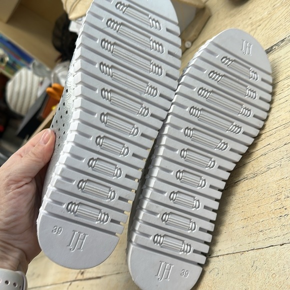 Ilse Jacobsen HORNBÆK Women's Tulip 3576 Flat | Slip-On | Low -Top Silver Size 9 - Picture 3 of 8